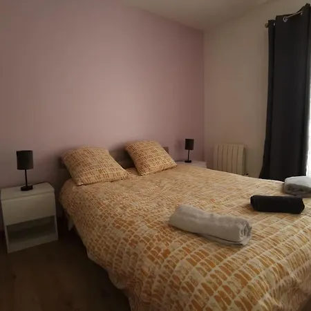 Апартаменты N1 F2 40m2 Avec Petit Jardin Эрувиль-Сен-Клер