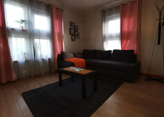 Apartamento N1 F2 40m2 Avec Petit Jardin *