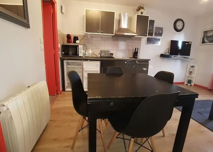 N1 F2 40m2 Avec Petit Jardin